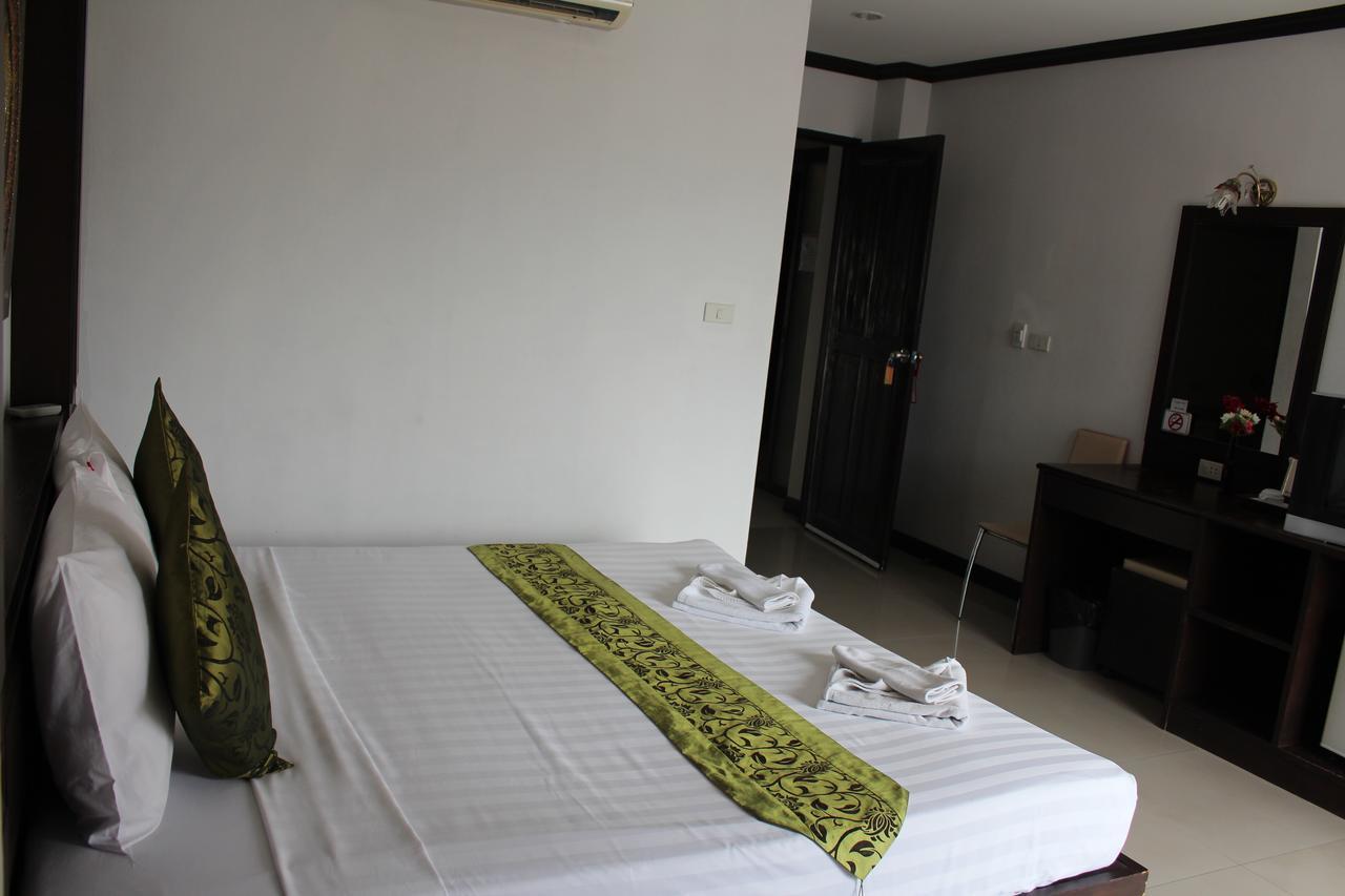 Patong Buri Hotel Exteriör bild
