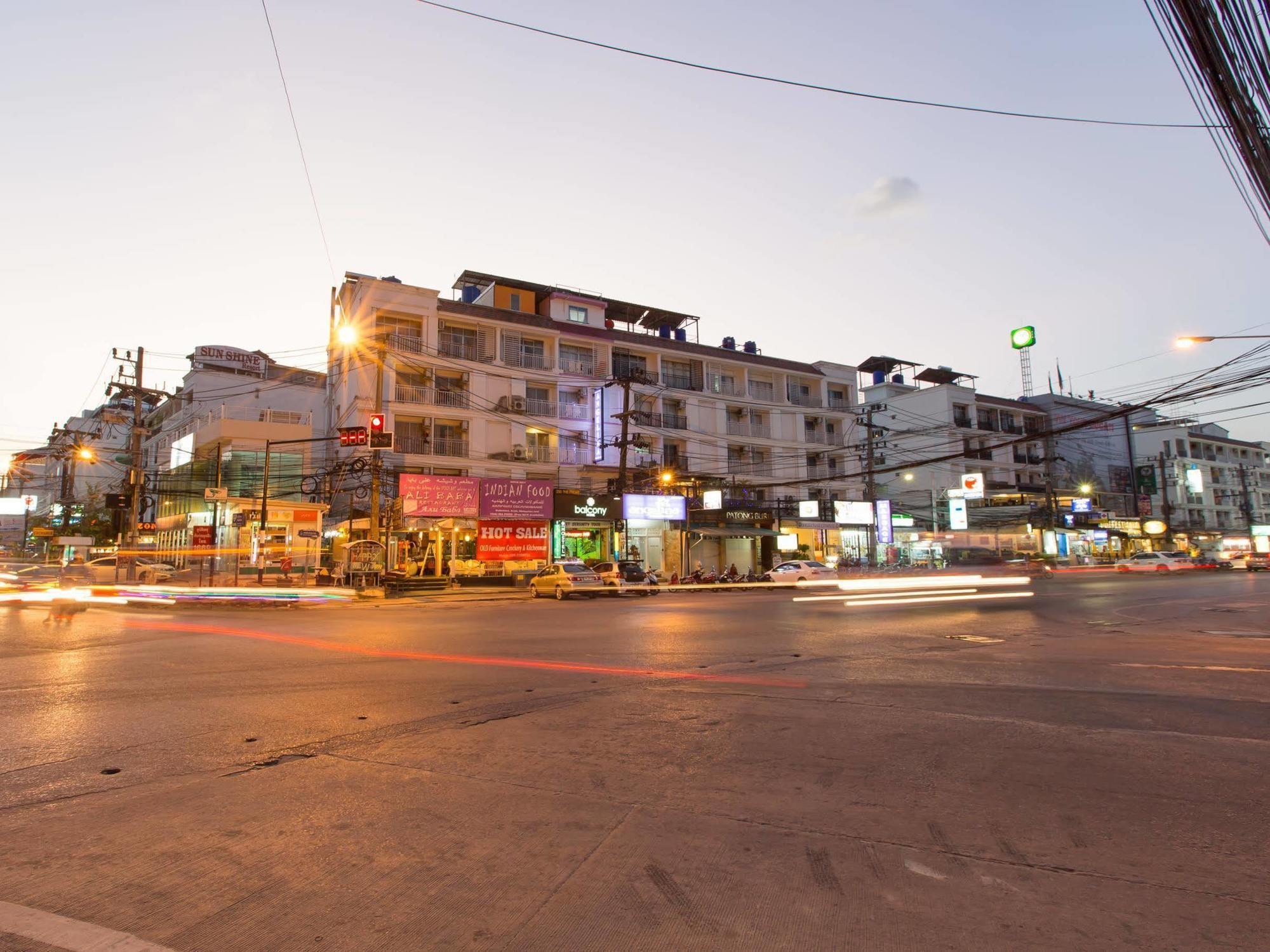 Patong Buri Hotel Exteriör bild